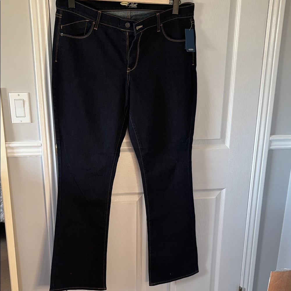 Old Navy Women's Deep Indigo Boot Cut Jeans